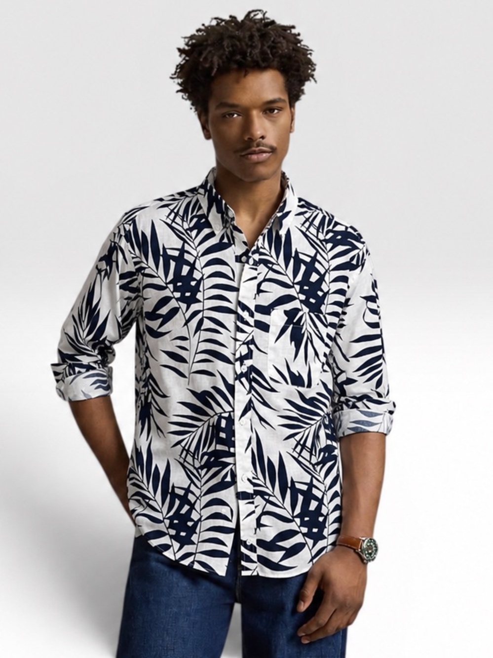 Club Monaco Slim Aloha Linen Shirt
Size M